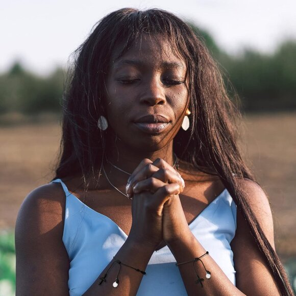 Black Men's/Women's St Benedict Medal Rosary Bracelet Adjustable Cord Chain - Picture 7 of 7